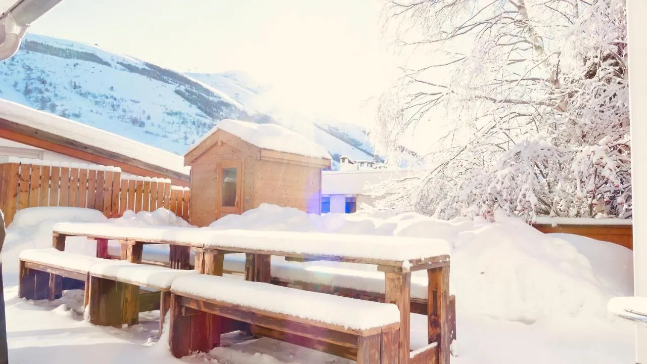 Appartement Spacieux 300M2 - Sauna - Bbq - Terrasse Les Deux Alpes France